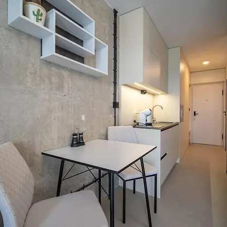 Apartment Pohodlny - Pri Centre S Balkonom *