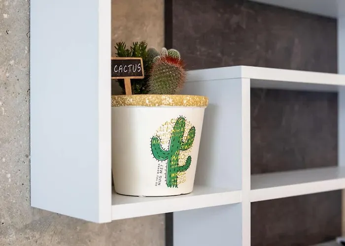 Pohodlny - Pri Centre S Balkonom *