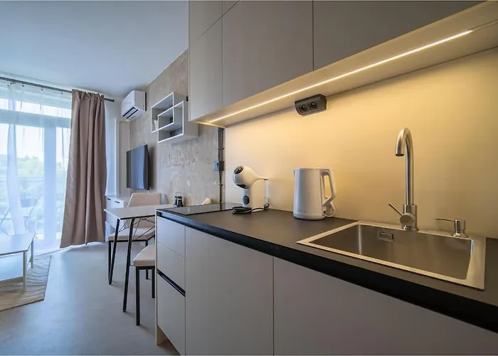 Pohodlny - Pri Centre S Balkonom * Košice